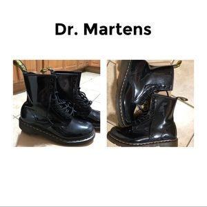Dr. Martens Airwair 1460 Patent Lamper Boots
